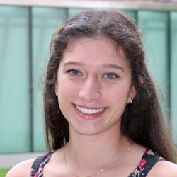 Headshot of Gaby Balistreri
